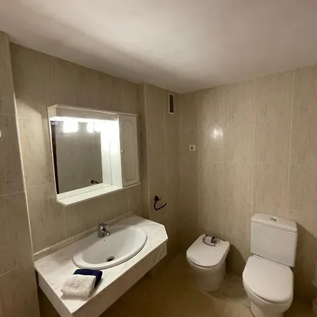 Nice Apartment With Free Parking Daire