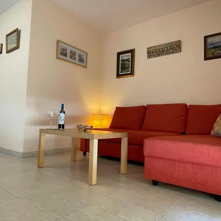 Nice Apartment With Free Parking Daire *