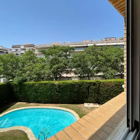 Daire Nice Apartment With Free Parking Salou